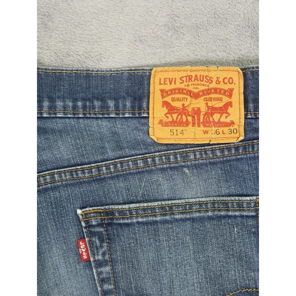 Levis 514 Jeans Mens 36x24*** Blue Straight‎ Slim Medium Wash Denim Mid Rise